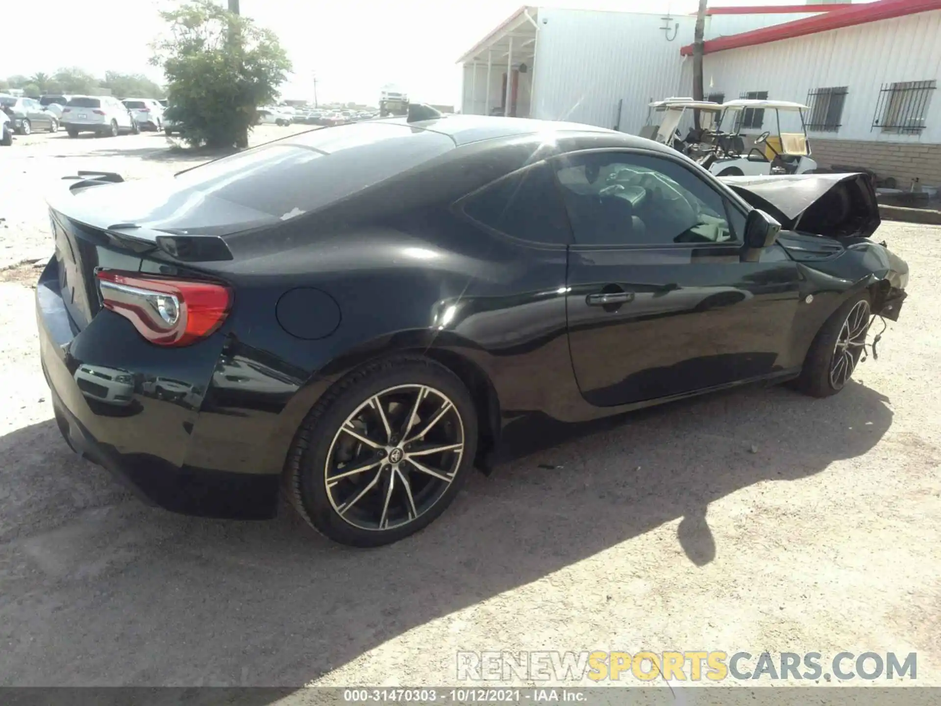 4 Photograph of a damaged car JF1ZNAE11L8753791 TOYOTA 86 2020