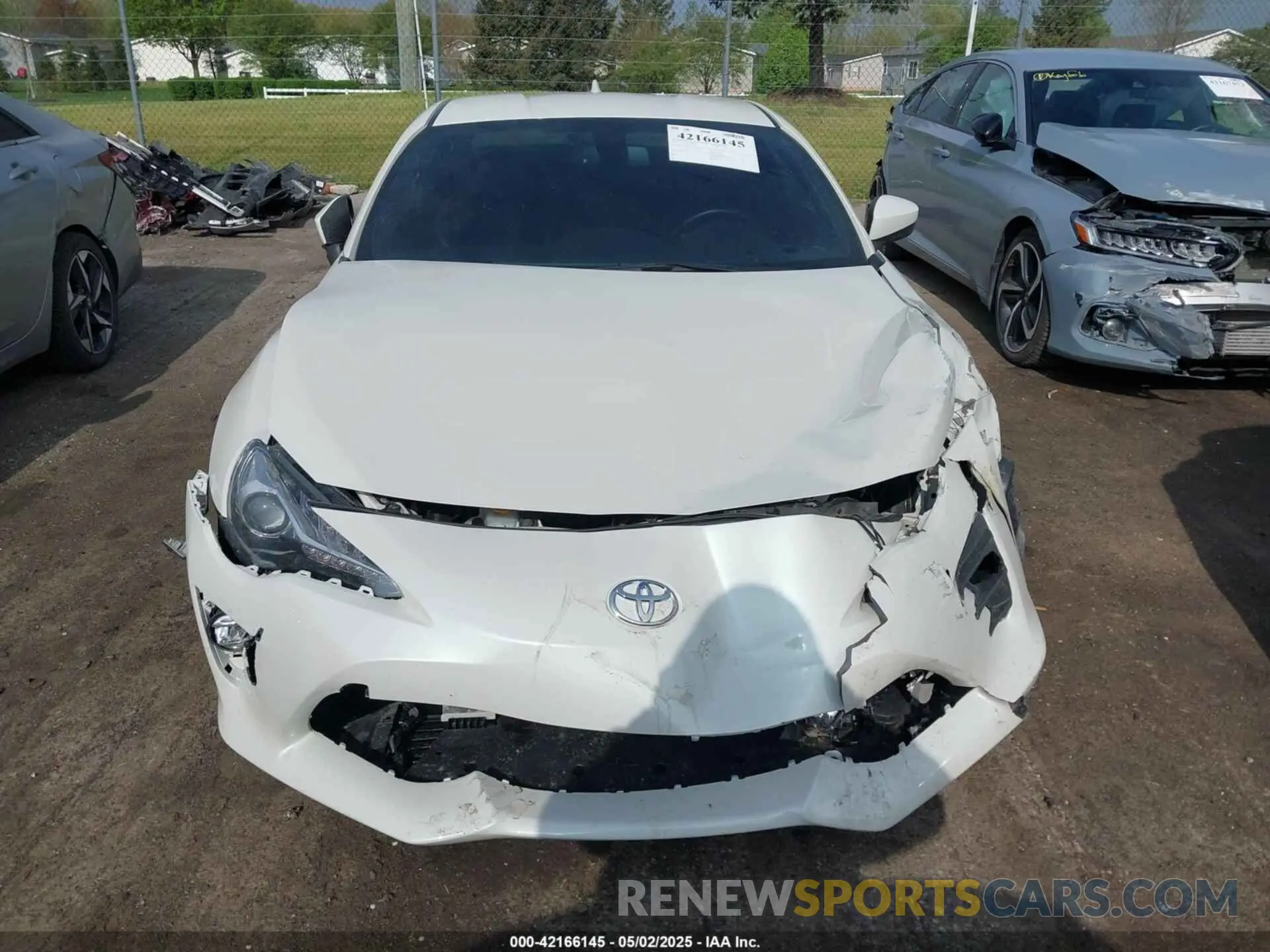 12 Photograph of a damaged car JF1ZNAE15L9751116 TOYOTA 86 2020