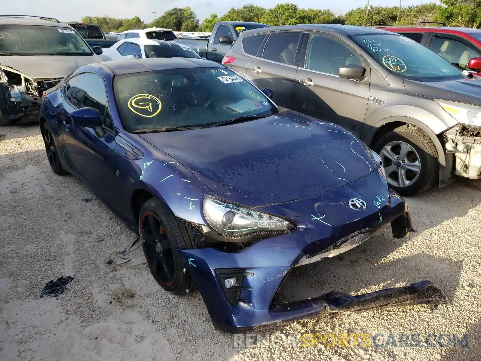 1 Photograph of a damaged car JF1ZNAE19L8751559 TOYOTA 86 2020