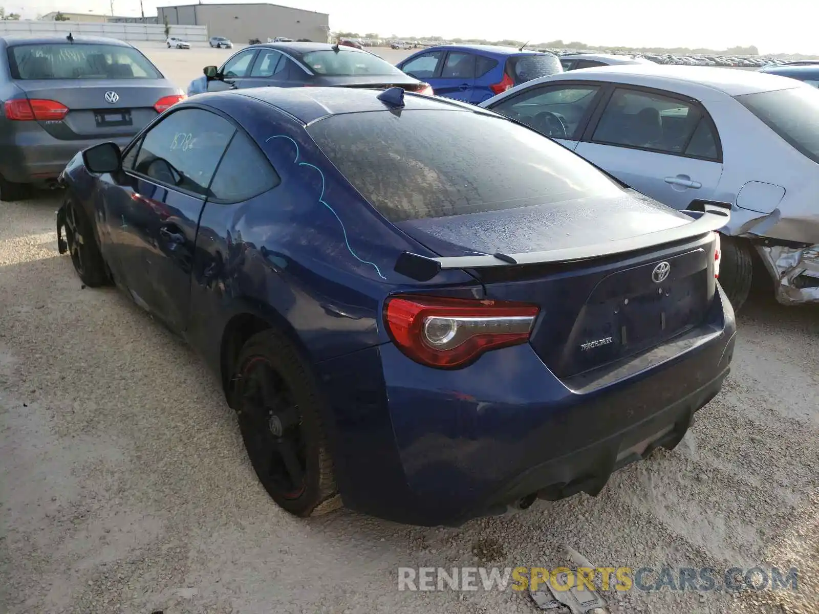 3 Photograph of a damaged car JF1ZNAE19L8751559 TOYOTA 86 2020