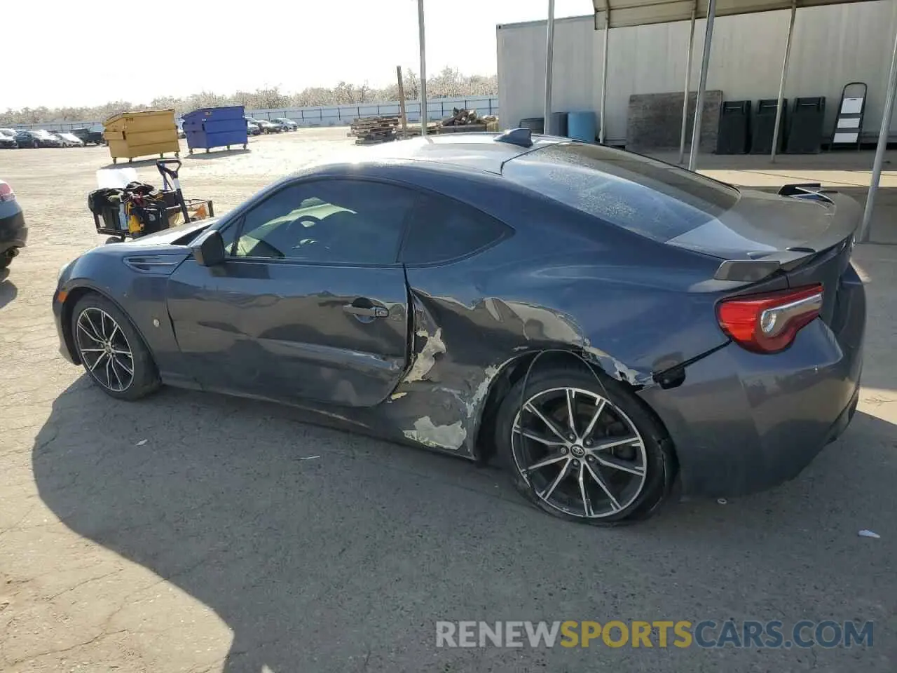 2 Photograph of a damaged car JF1ZNAE19L8752467 TOYOTA 86 2020