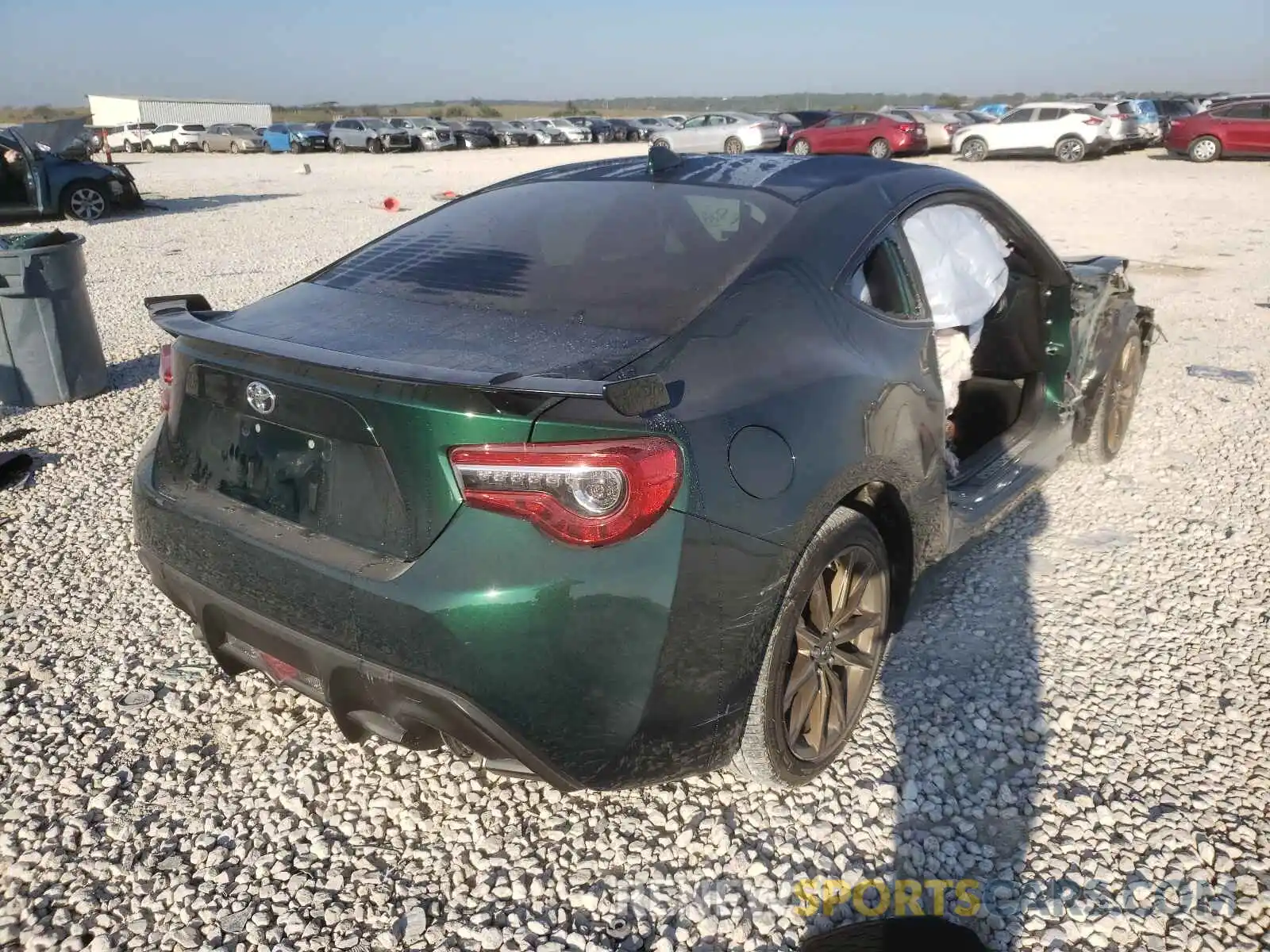 4 Photograph of a damaged car JF1ZNAE1XL9750186 TOYOTA 86 2020