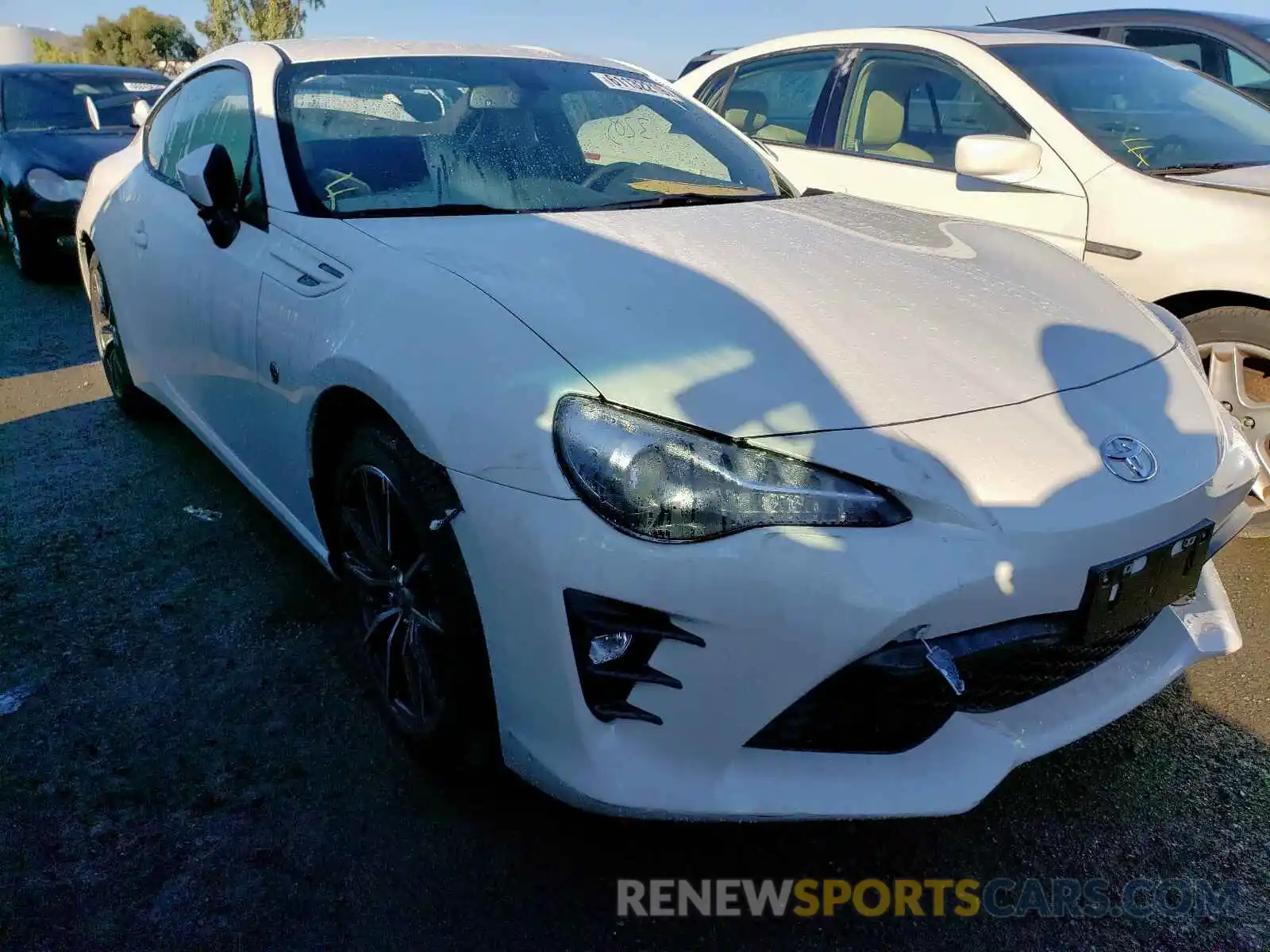 1 Photograph of a damaged car JF1ZNAE14K8704163 TOYOTA 86 GT 2019