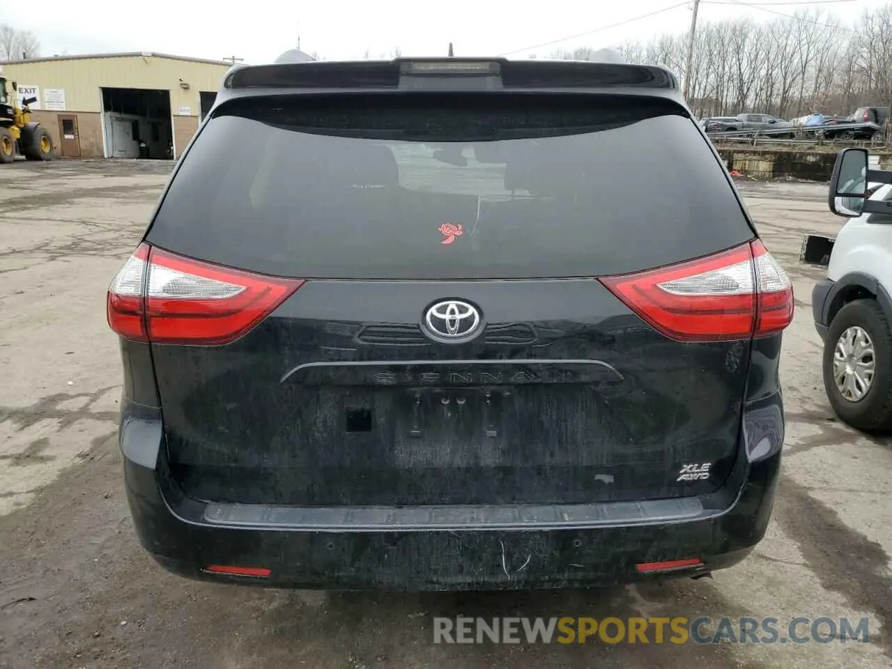 6 Photograph of a damaged car 5TDDZ3DC0KS226360 TOYOTA All Models 2019