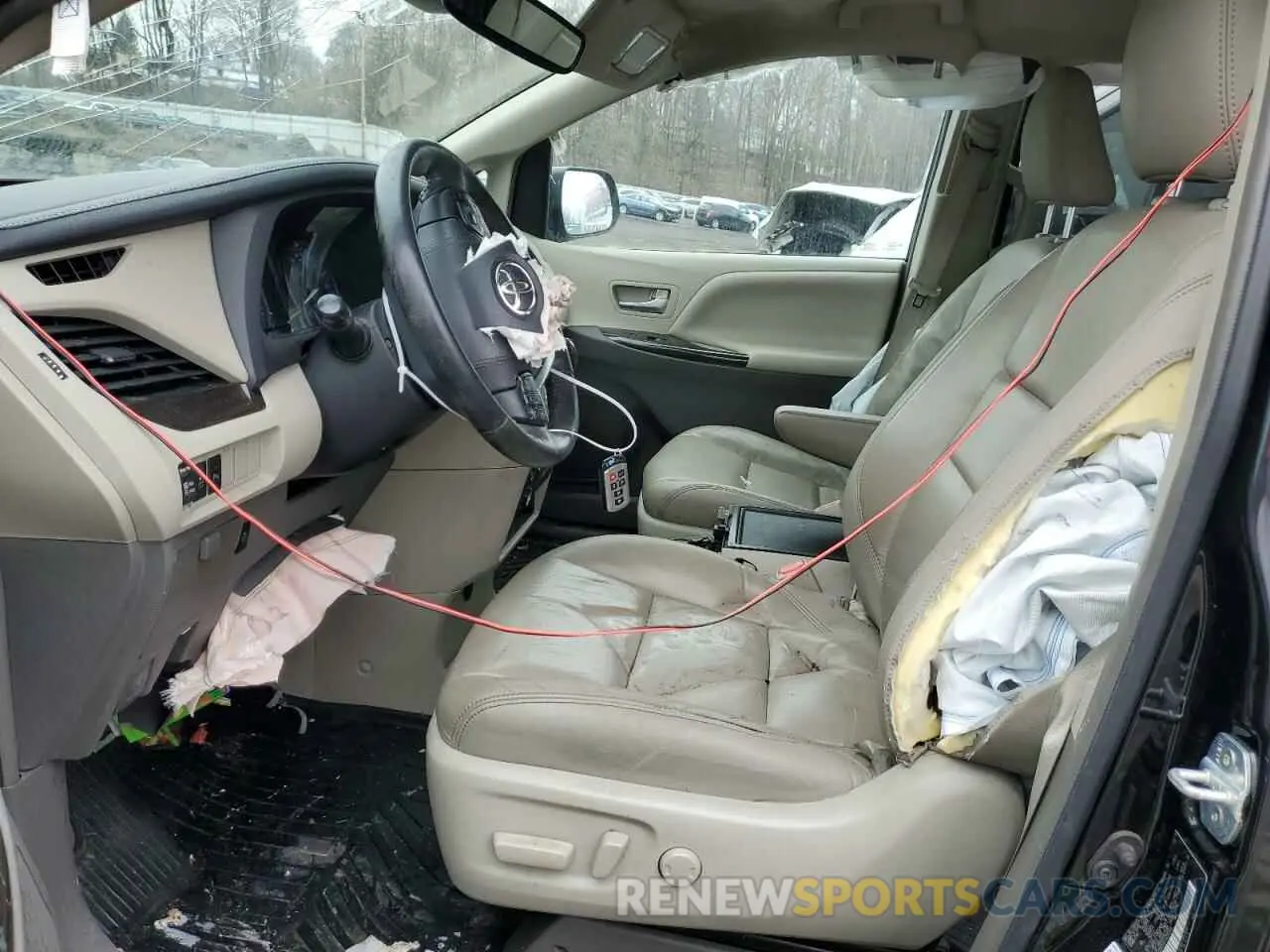 7 Photograph of a damaged car 5TDDZ3DC0KS226360 TOYOTA All Models 2019