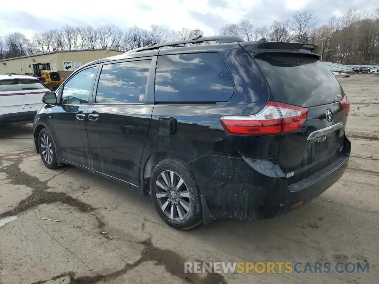 2 Photograph of a damaged car 5TDDZ3DC1KS217361 TOYOTA All Models 2019