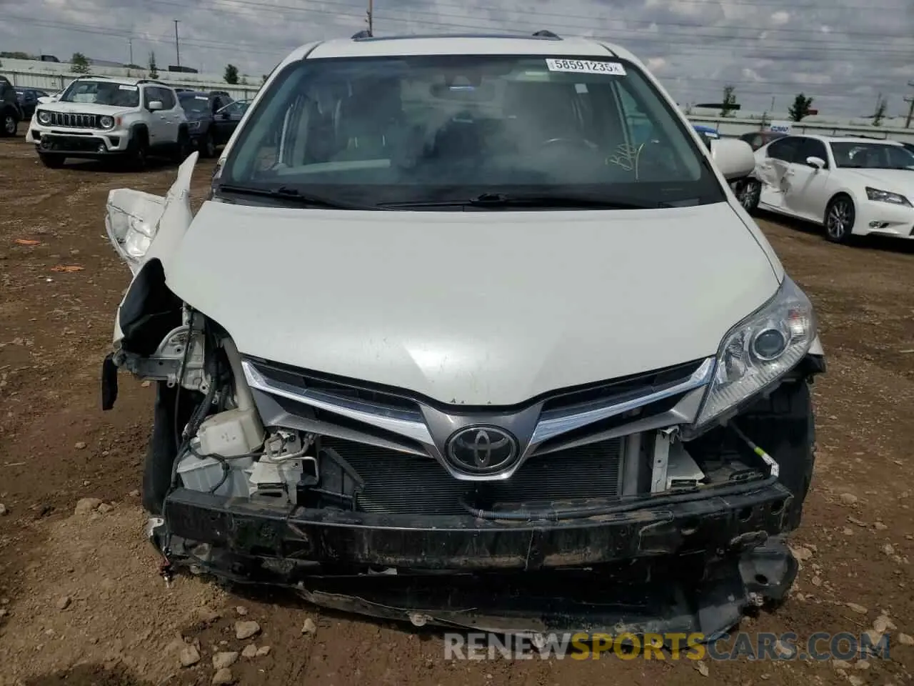 5 Photograph of a damaged car 5TDDZ3DC2KS210712 TOYOTA All Models 2019