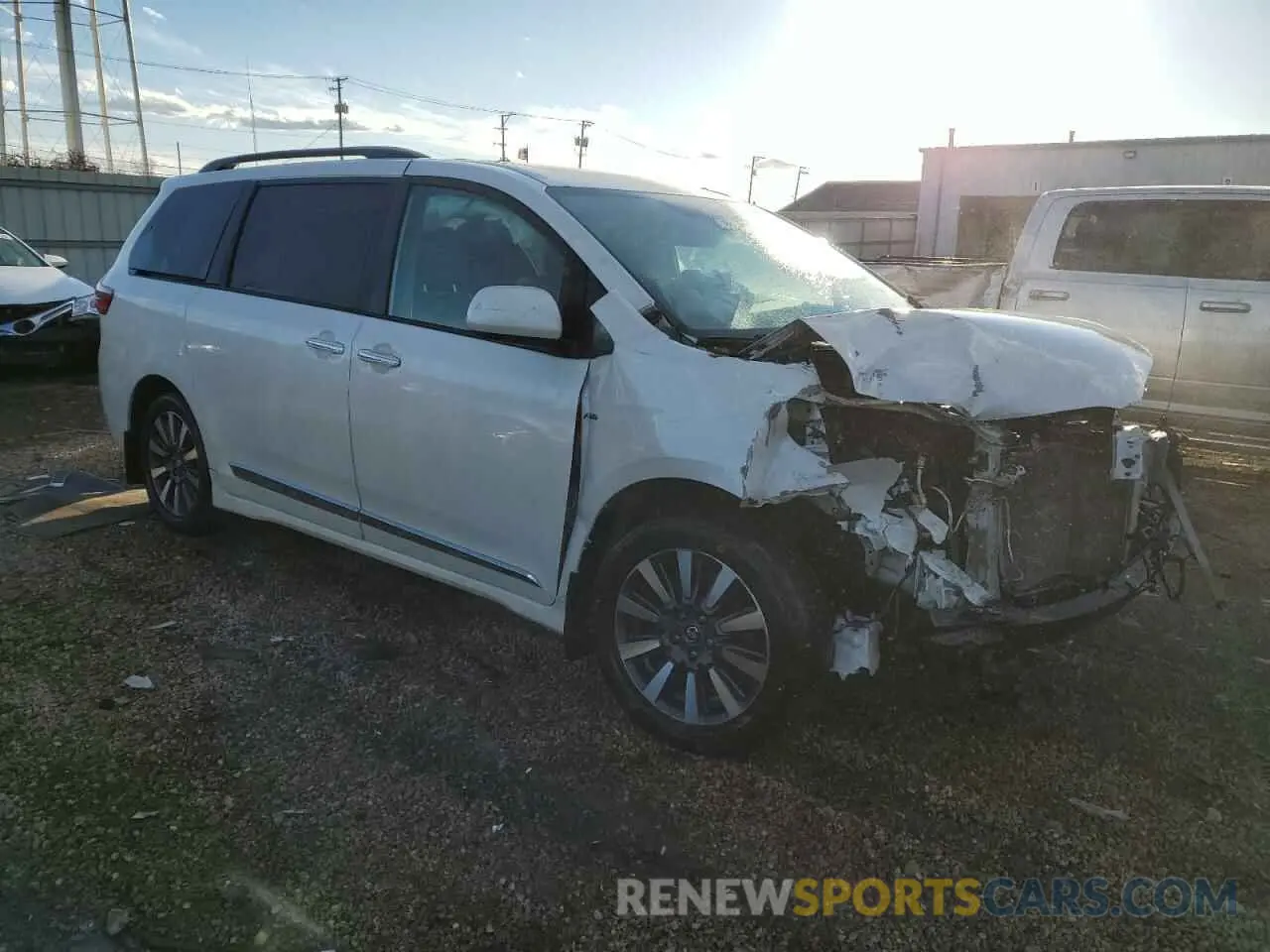 4 Photograph of a damaged car 5TDDZ3DC3KS213358 TOYOTA All Models 2019