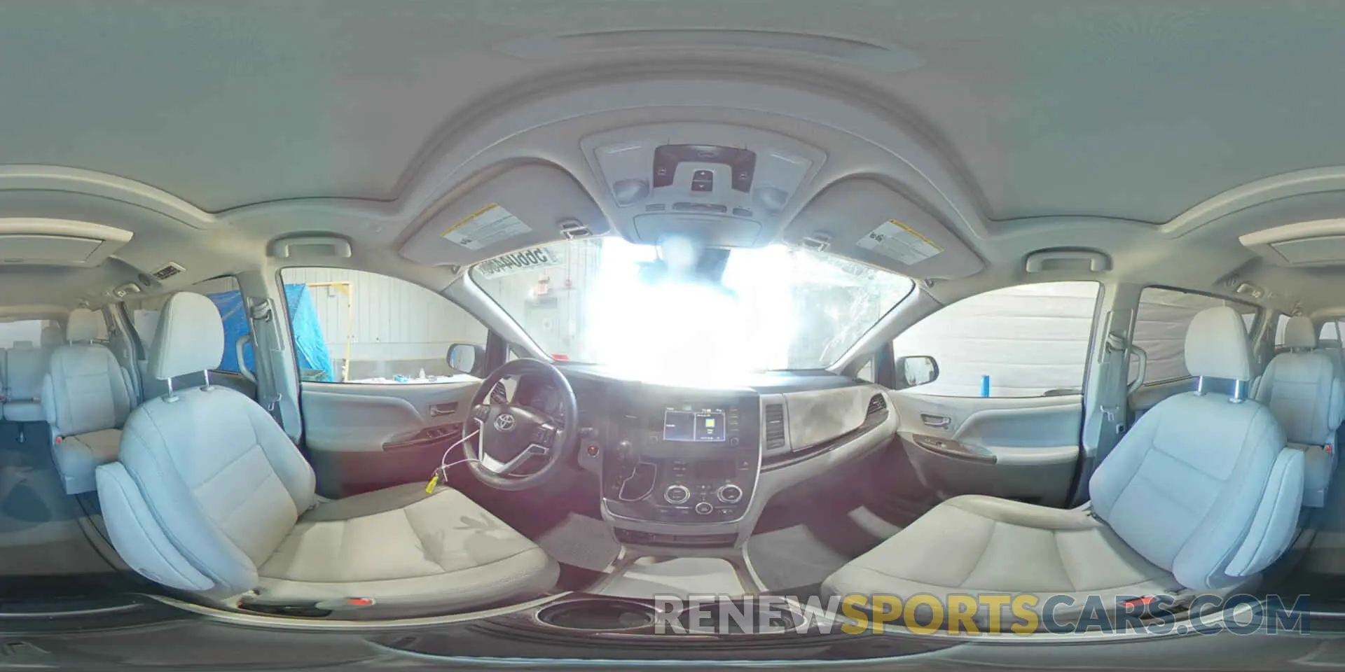 16 Photograph of a damaged car 5TDDZ3DC4KS221470 TOYOTA All Models 2019
