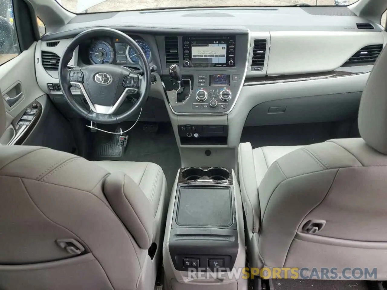 8 Photograph of a damaged car 5TDDZ3DC7KS216084 TOYOTA All Models 2019