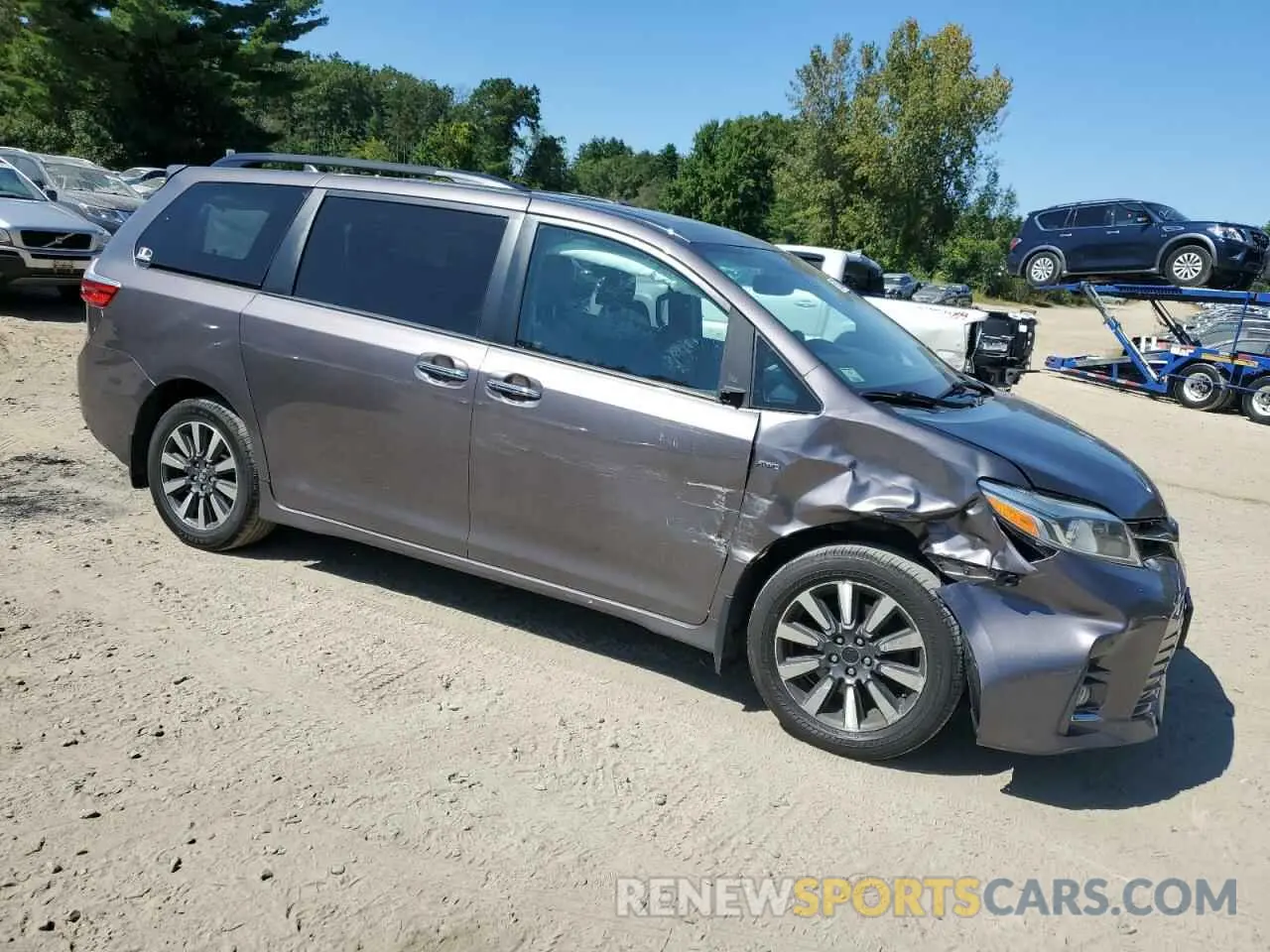 4 Photograph of a damaged car 5TDDZ3DC7KS222628 TOYOTA All Models 2019