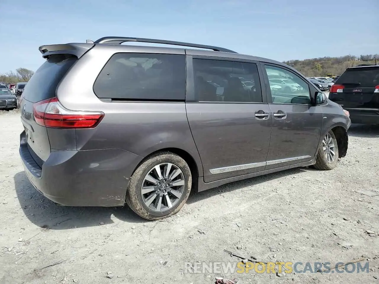 3 Photograph of a damaged car 5TDDZ3DC9KS219911 TOYOTA All Models 2019