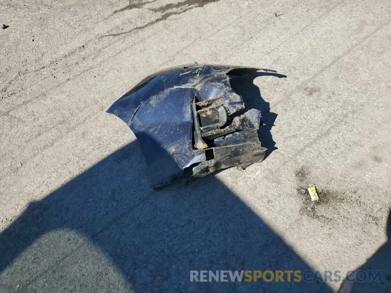 13 Photograph of a damaged car 5TDJZ3DC4KS220936 TOYOTA All Models 2019