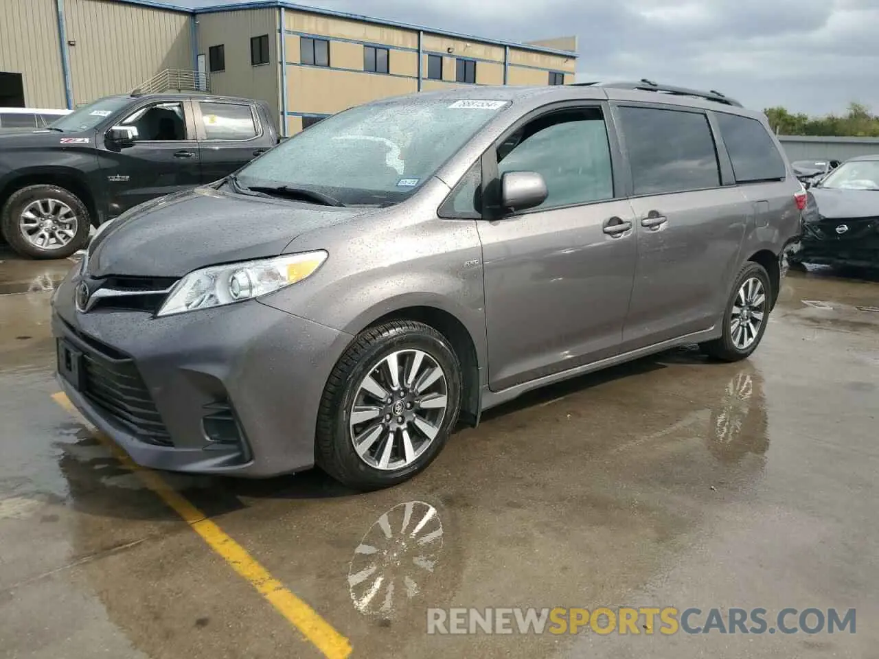 1 Photograph of a damaged car 5TDJZ3DC5KS218483 TOYOTA All Models 2019
