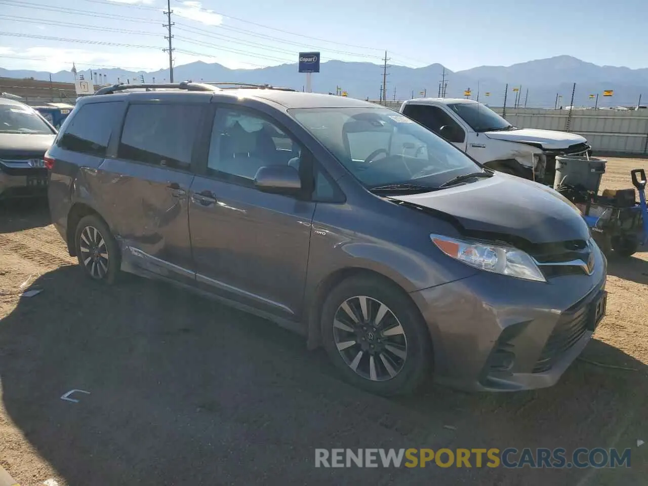 4 Photograph of a damaged car 5TDJZ3DC6KS219268 TOYOTA All Models 2019