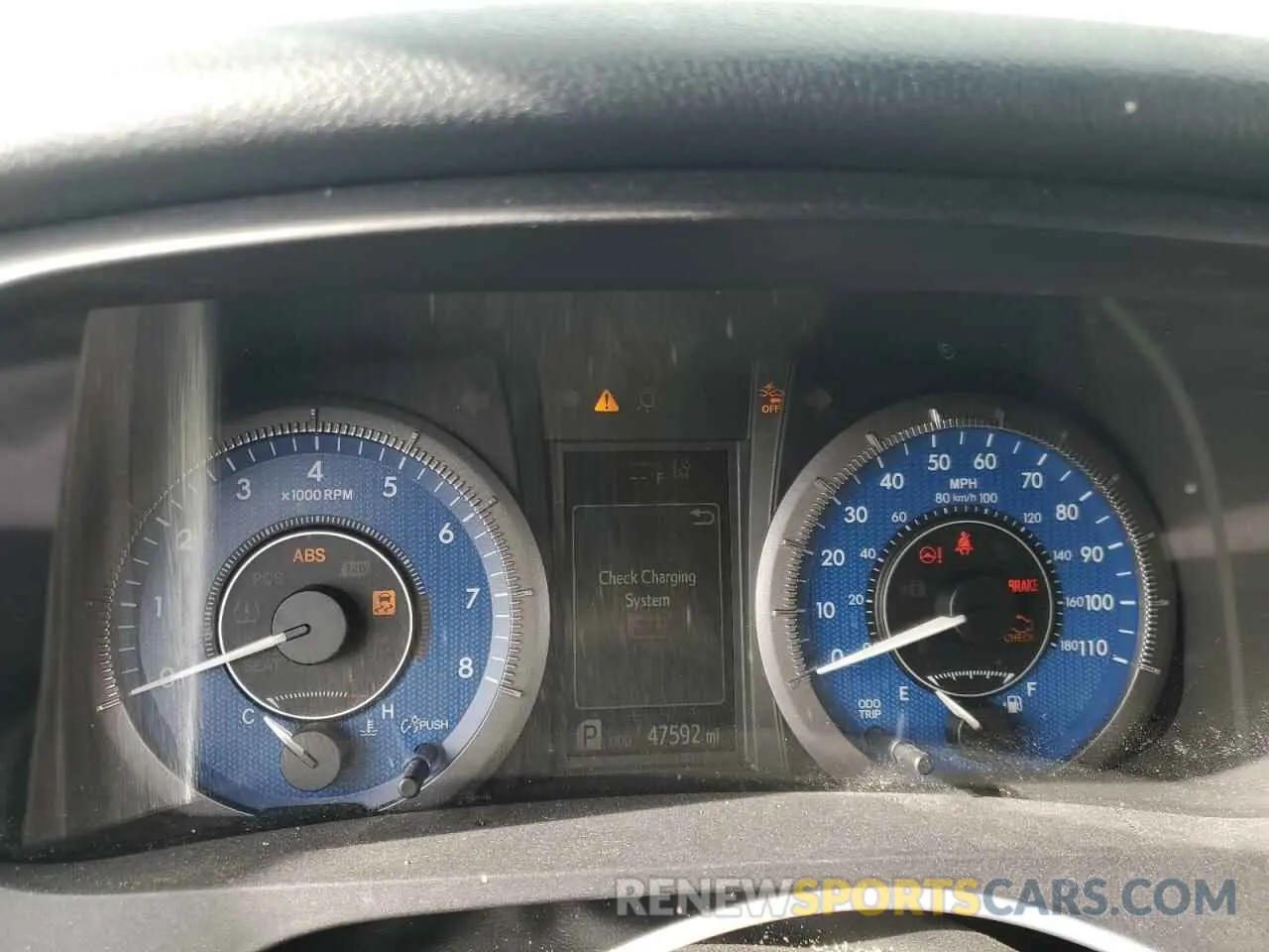 9 Photograph of a damaged car 5TDKZ3DC0KS970516 TOYOTA All Models 2019