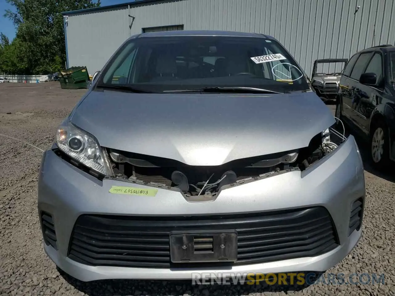 5 Photograph of a damaged car 5TDKZ3DC2KS011179 TOYOTA All Models 2019
