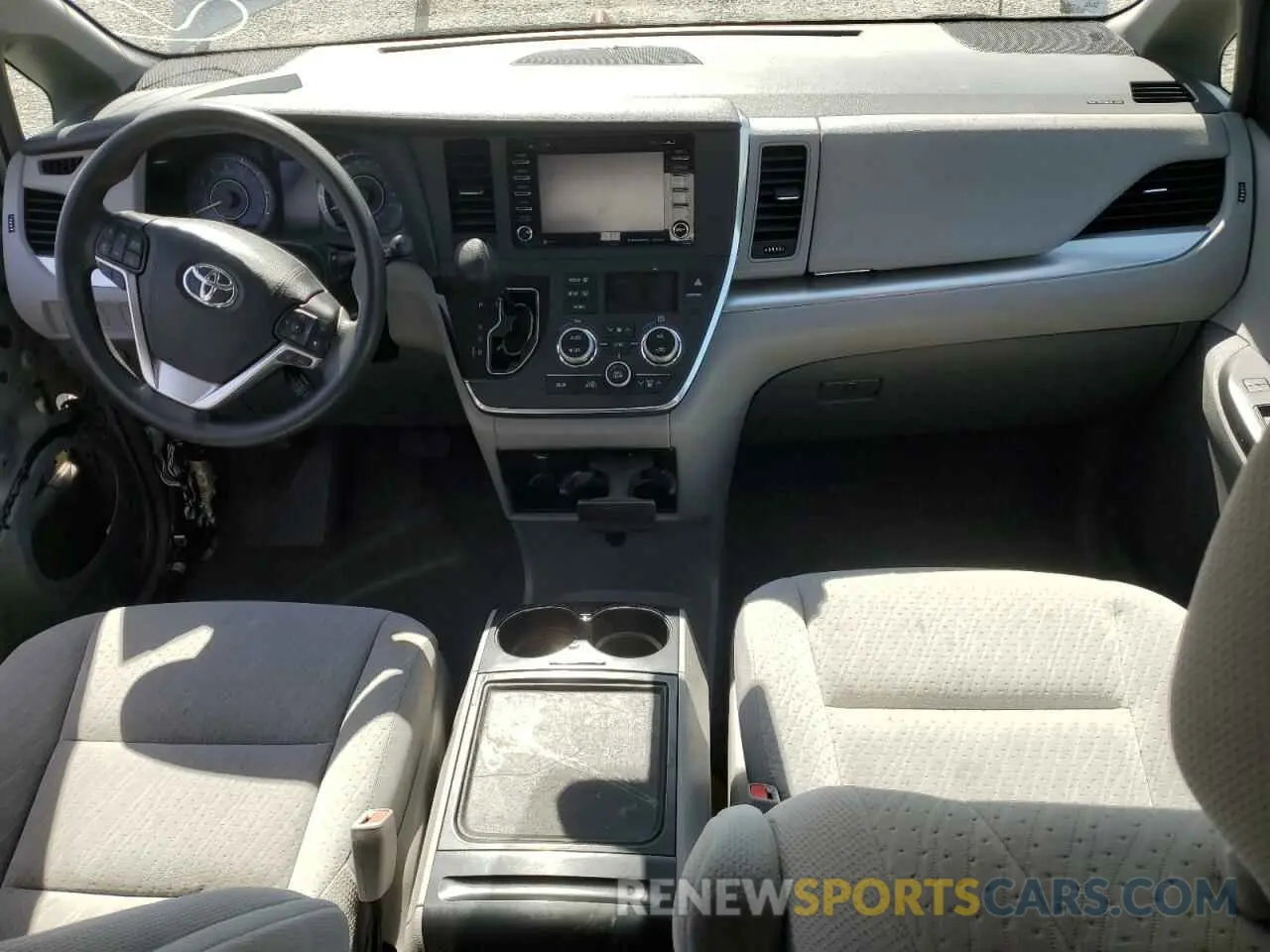 8 Photograph of a damaged car 5TDKZ3DC2KS011179 TOYOTA All Models 2019