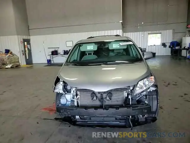 15 Photograph of a damaged car 5TDKZ3DC2KS020187 TOYOTA All Models 2019