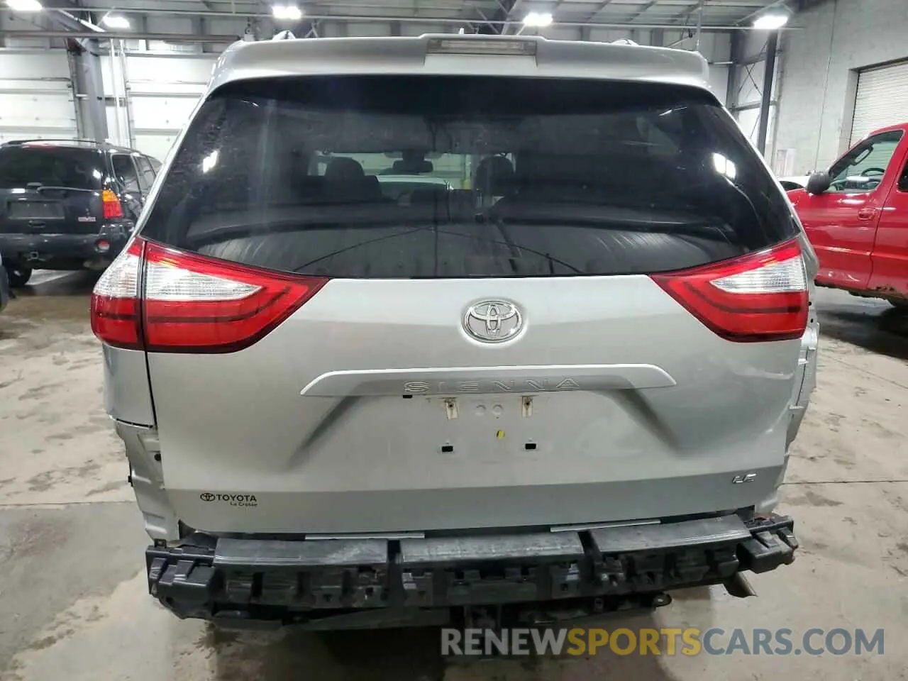 6 Photograph of a damaged car 5TDKZ3DC2KS020187 TOYOTA All Models 2019