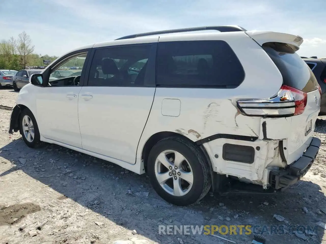 2 Photograph of a damaged car 5TDKZ3DC3KS017900 TOYOTA All Models 2019