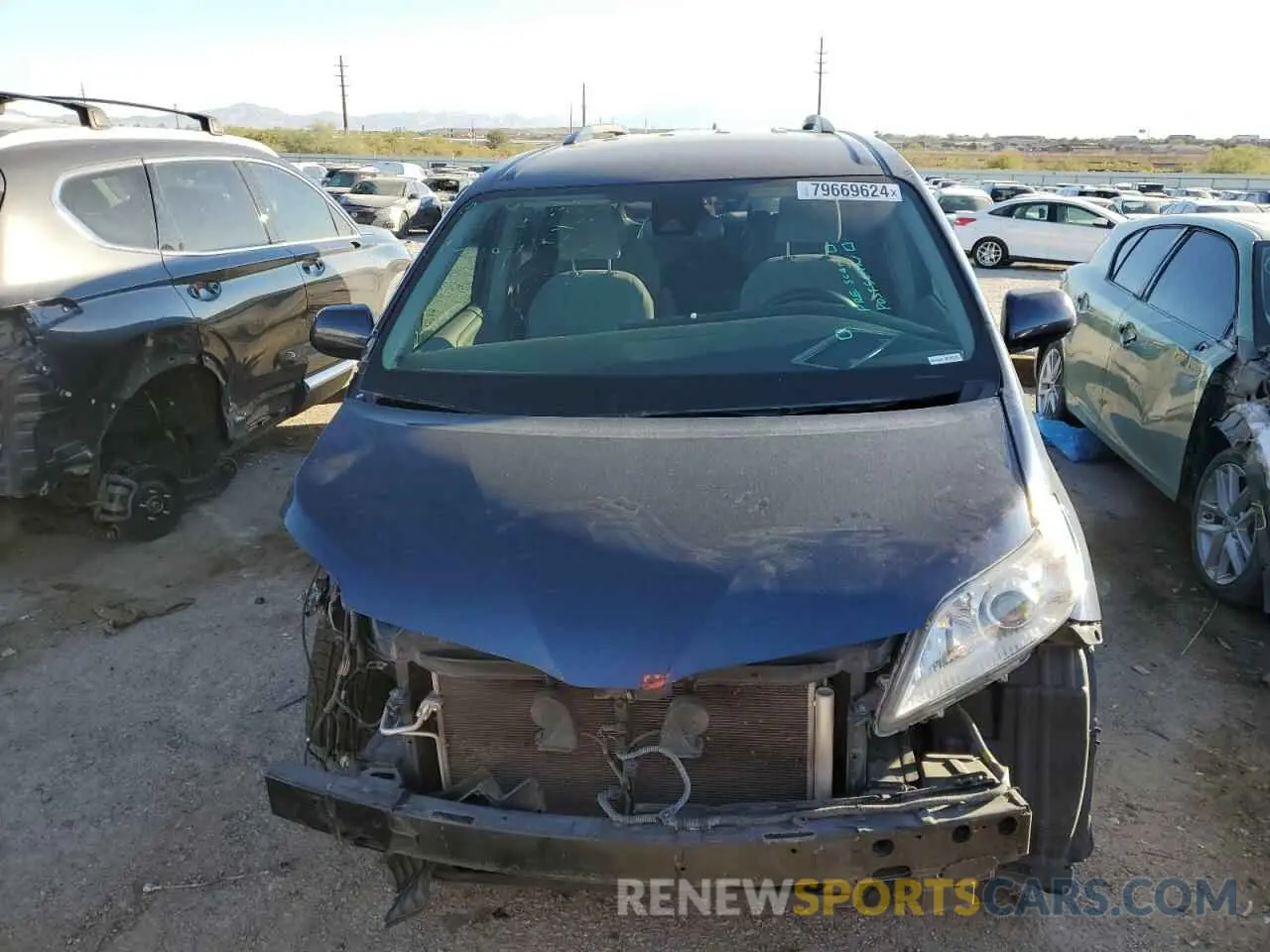 5 Photograph of a damaged car 5TDKZ3DC3KS983311 TOYOTA All Models 2019