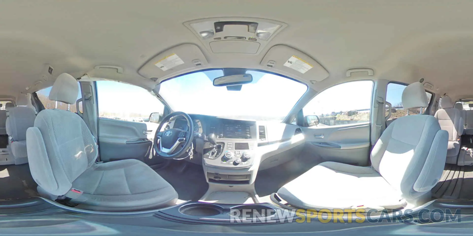 13 Photograph of a damaged car 5TDKZ3DC5KS008521 TOYOTA All Models 2019