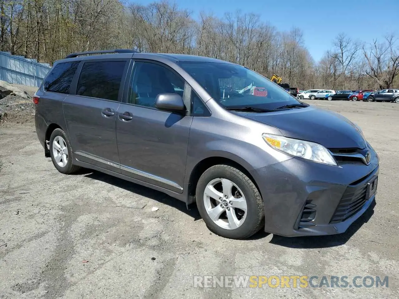 4 Photograph of a damaged car 5TDKZ3DC5KS008521 TOYOTA All Models 2019