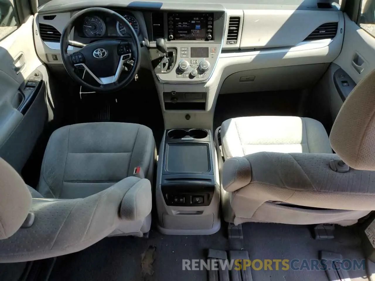 8 Photograph of a damaged car 5TDKZ3DC5KS008521 TOYOTA All Models 2019