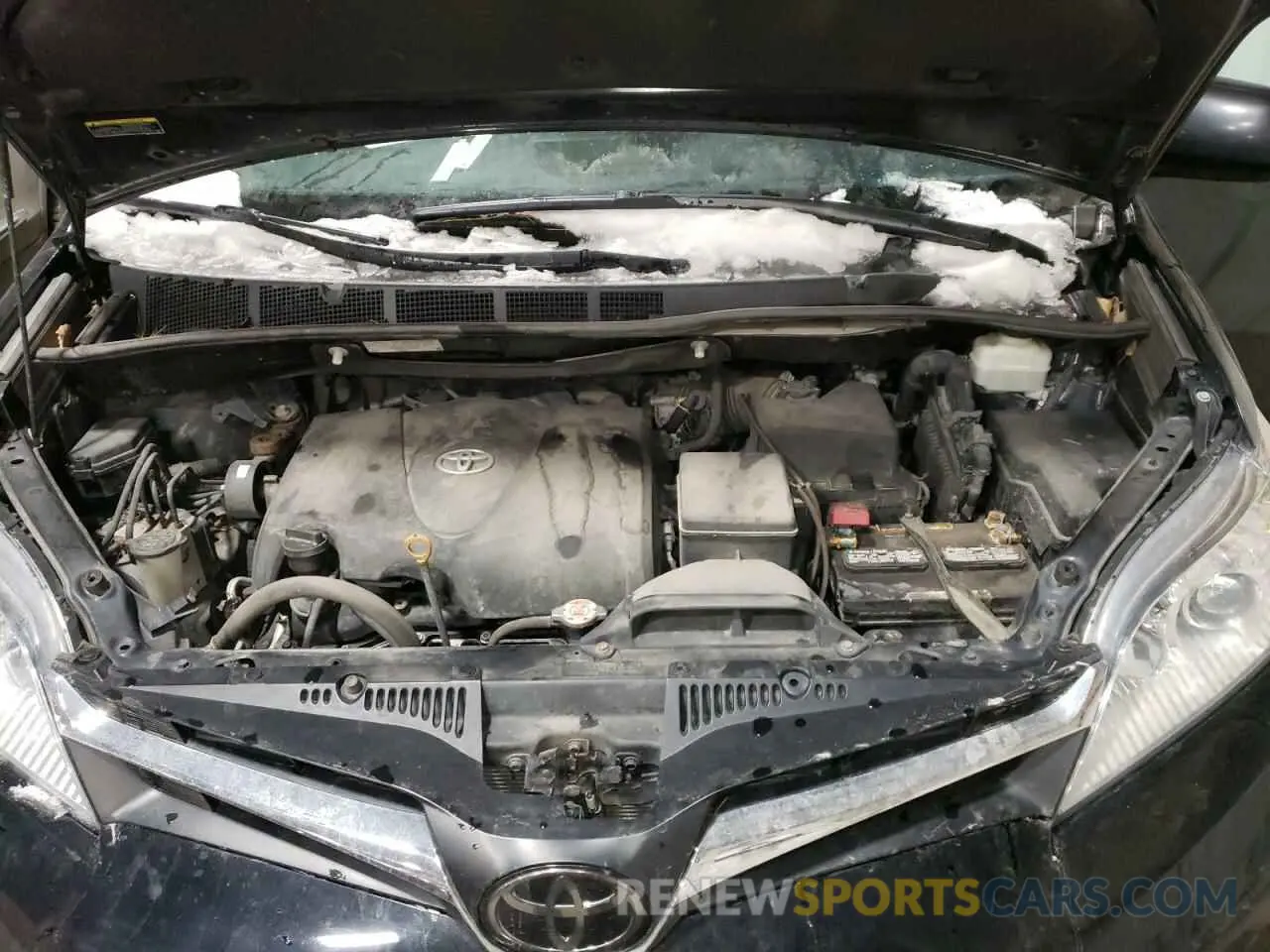 12 Photograph of a damaged car 5TDKZ3DC7KS003451 TOYOTA All Models 2019