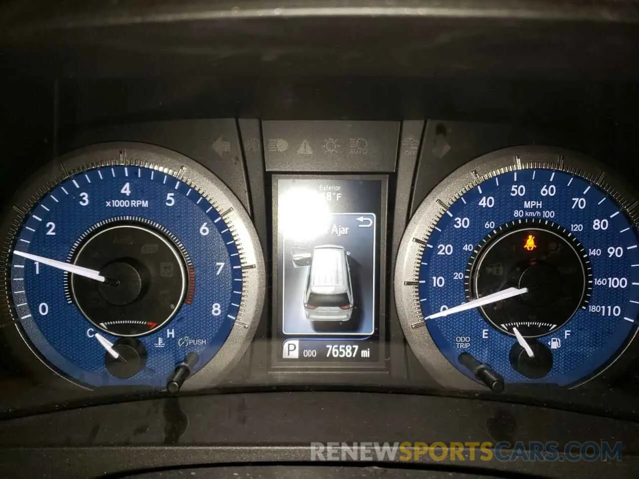 9 Photograph of a damaged car 5TDKZ3DC7KS003451 TOYOTA All Models 2019