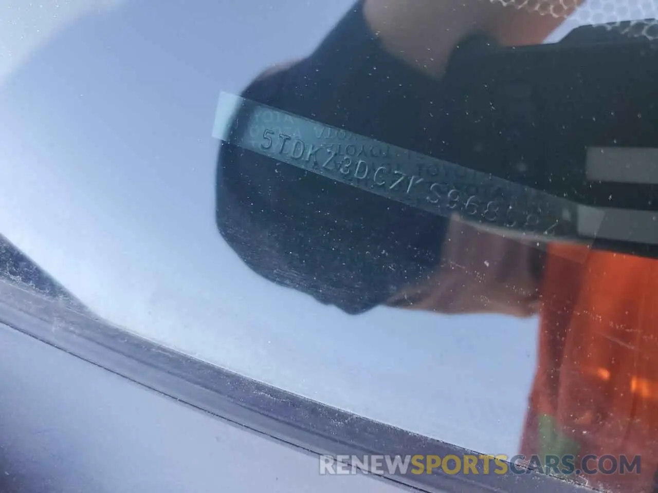 13 Photograph of a damaged car 5TDKZ3DC7KS968584 TOYOTA All Models 2019