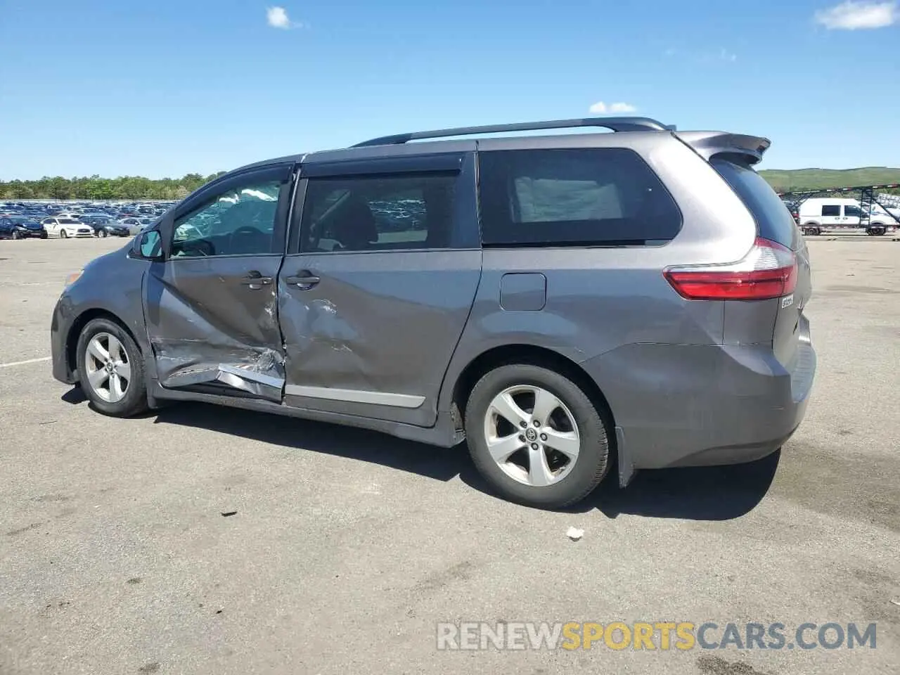2 Photograph of a damaged car 5TDKZ3DC7KS968584 TOYOTA All Models 2019