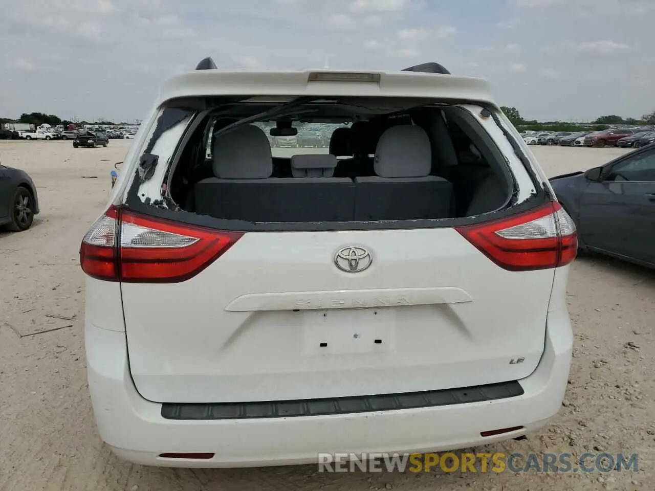 6 Photograph of a damaged car 5TDKZ3DCXKS009521 TOYOTA All Models 2019