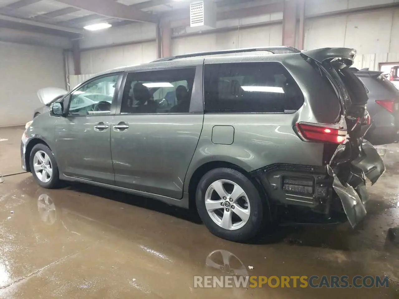 2 Photograph of a damaged car 5TDKZ3DCXKS971821 TOYOTA All Models 2019