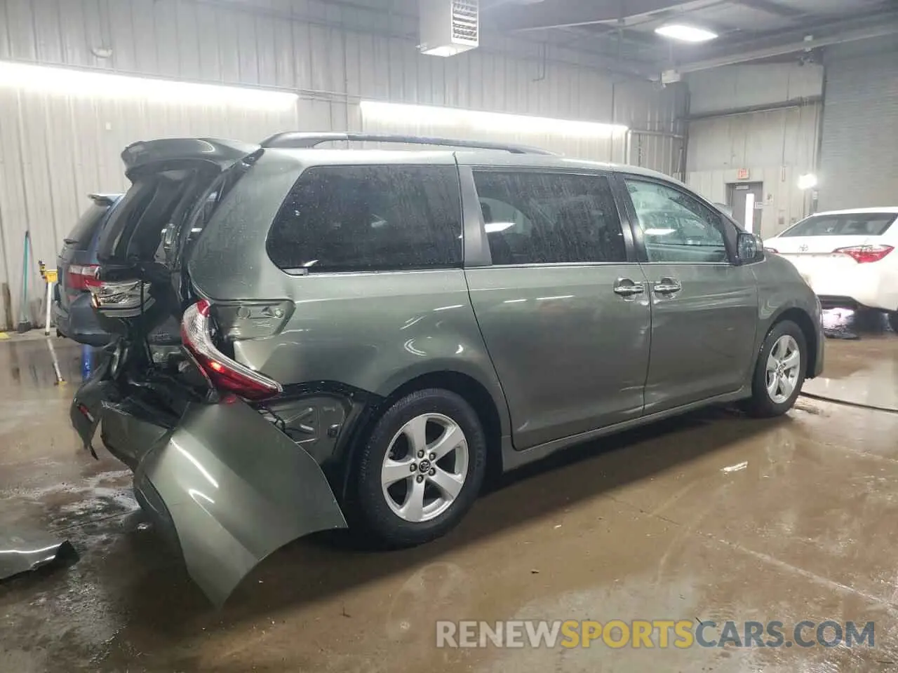 3 Photograph of a damaged car 5TDKZ3DCXKS971821 TOYOTA All Models 2019