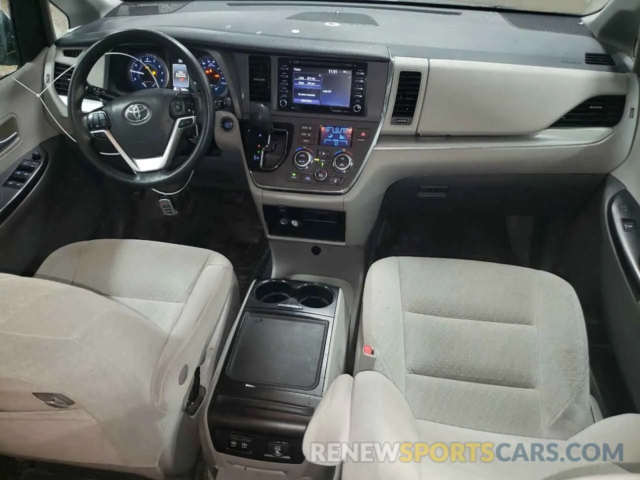 8 Photograph of a damaged car 5TDKZ3DCXKS971821 TOYOTA All Models 2019