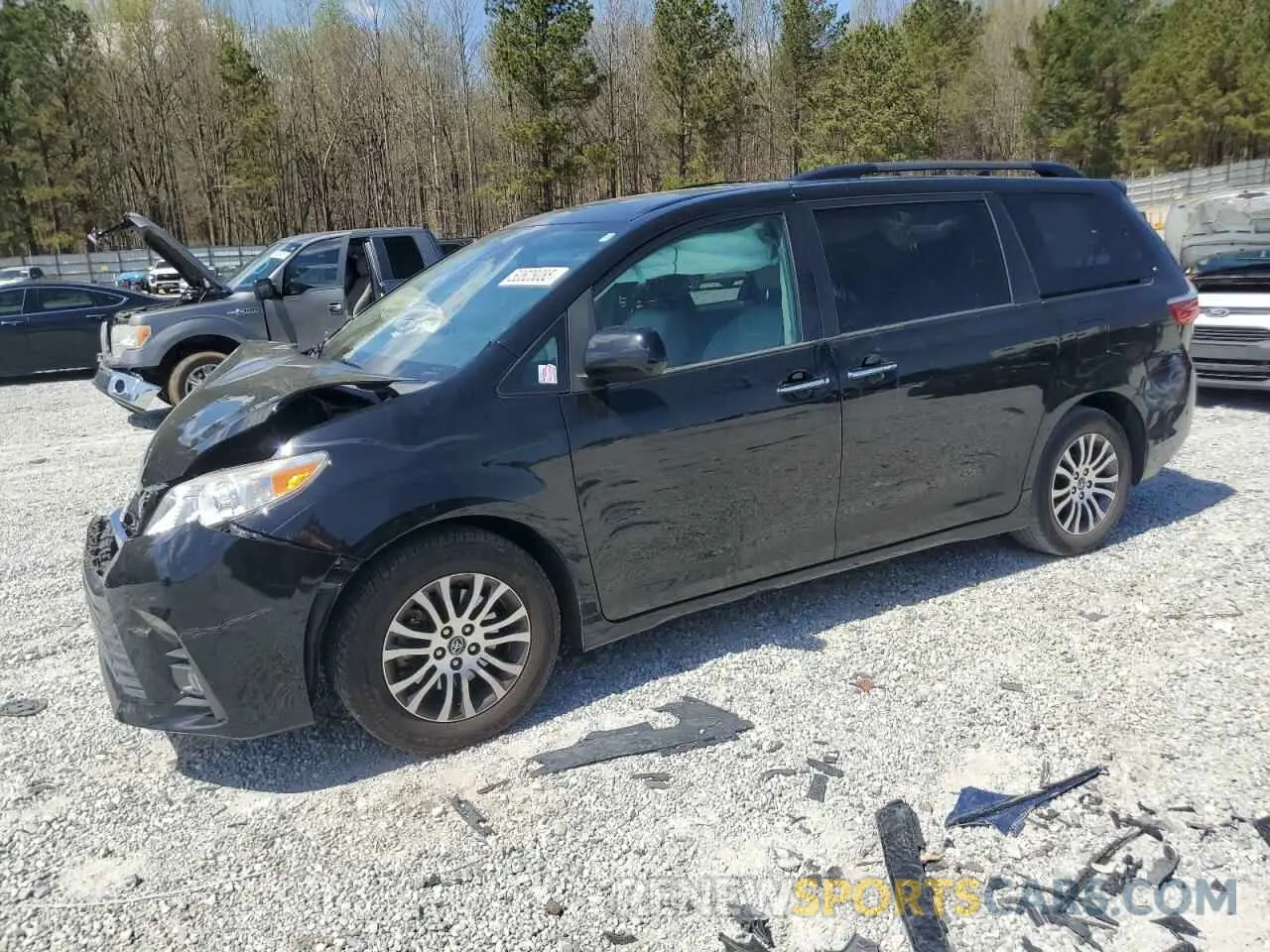 1 Photograph of a damaged car 5TDYZ3DC0KS976455 TOYOTA All Models 2019