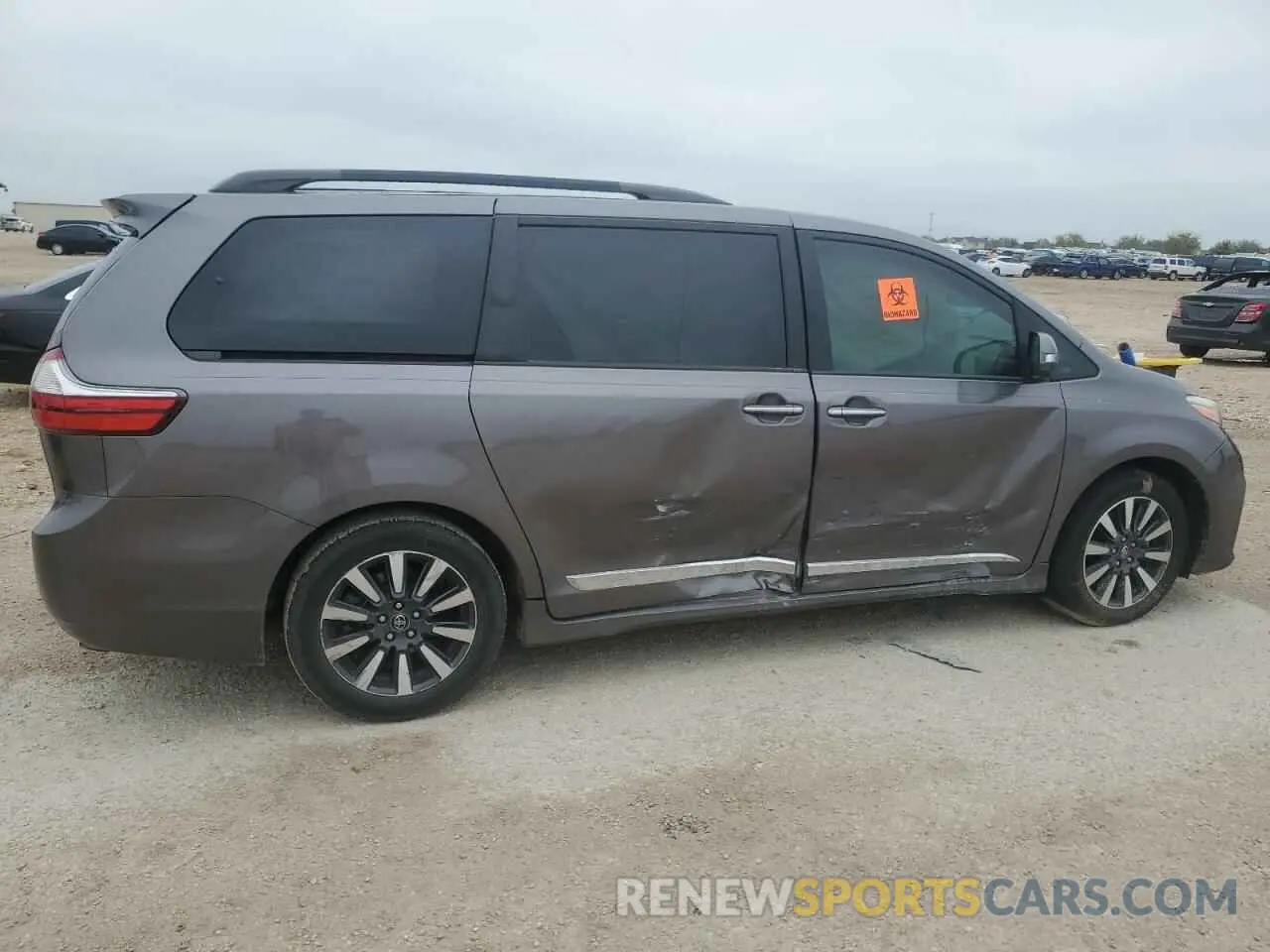 3 Photograph of a damaged car 5TDYZ3DC0KS978173 TOYOTA All Models 2019