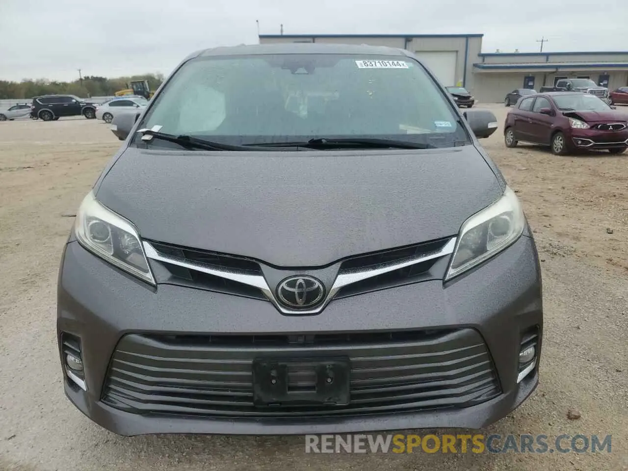 5 Photograph of a damaged car 5TDYZ3DC0KS978173 TOYOTA All Models 2019