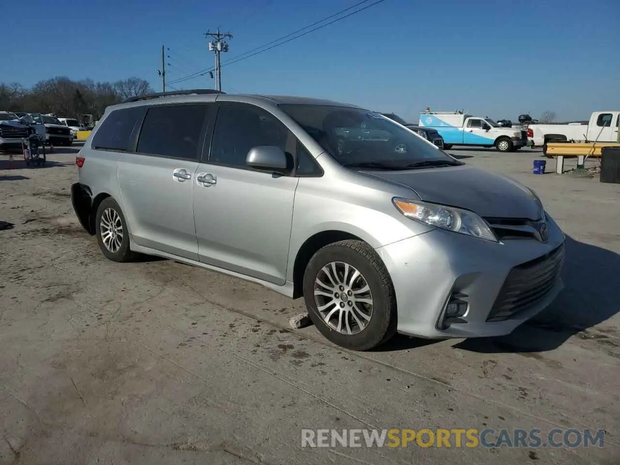 4 Photograph of a damaged car 5TDYZ3DC0KS992557 TOYOTA All Models 2019