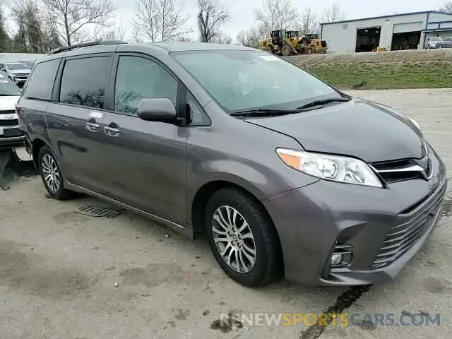 12 Photograph of a damaged car 5TDYZ3DC1KS015587 TOYOTA All Models 2019