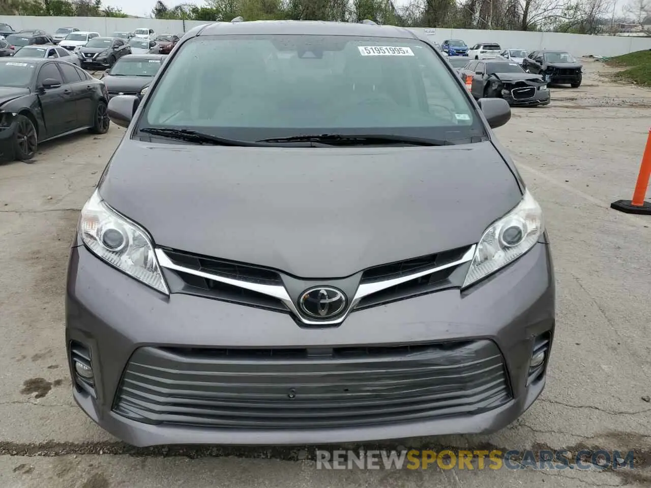 5 Photograph of a damaged car 5TDYZ3DC1KS015587 TOYOTA All Models 2019