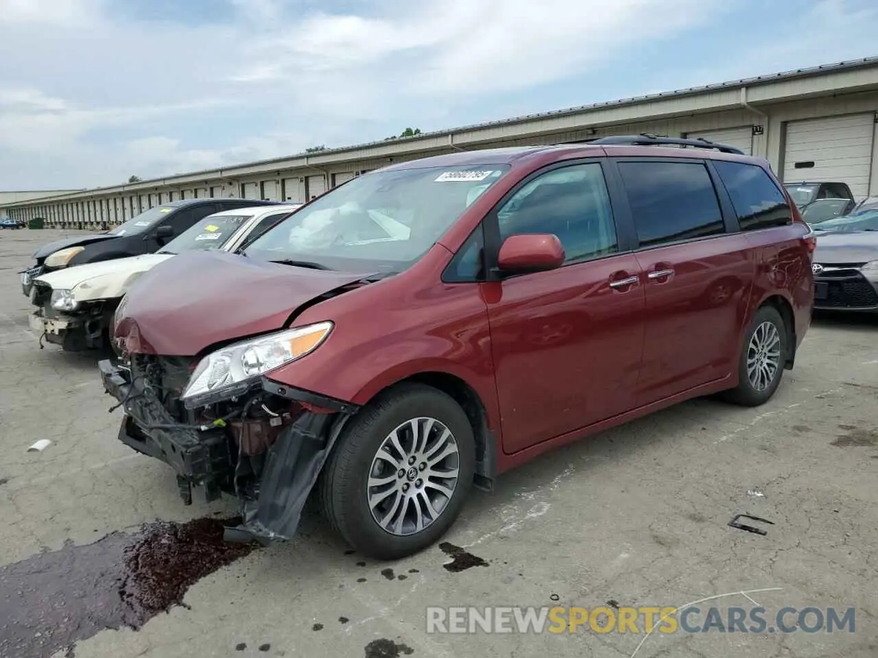 1 Photograph of a damaged car 5TDYZ3DC1KS971863 TOYOTA All Models 2019