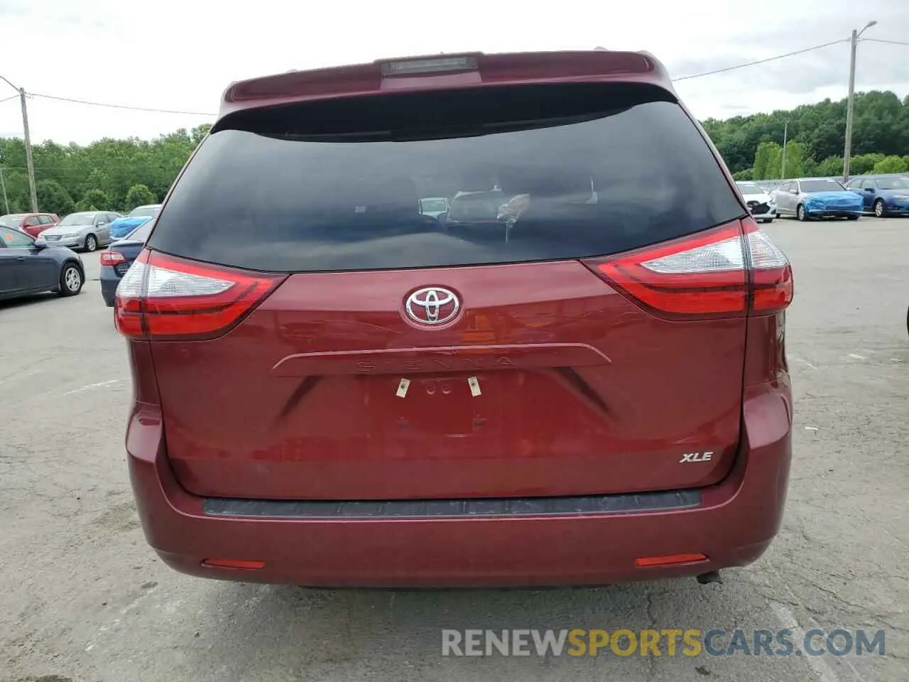 6 Photograph of a damaged car 5TDYZ3DC1KS971863 TOYOTA All Models 2019