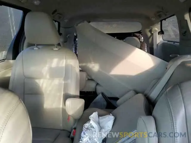 10 Photograph of a damaged car 5TDYZ3DC1KS981549 TOYOTA All Models 2019
