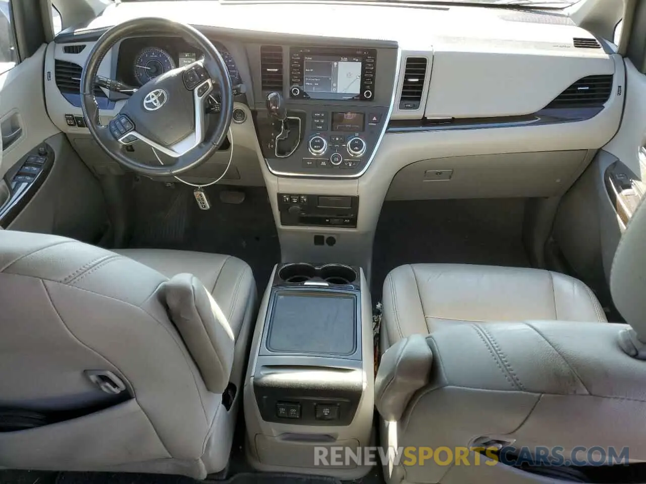 8 Photograph of a damaged car 5TDYZ3DC1KS987903 TOYOTA All Models 2019
