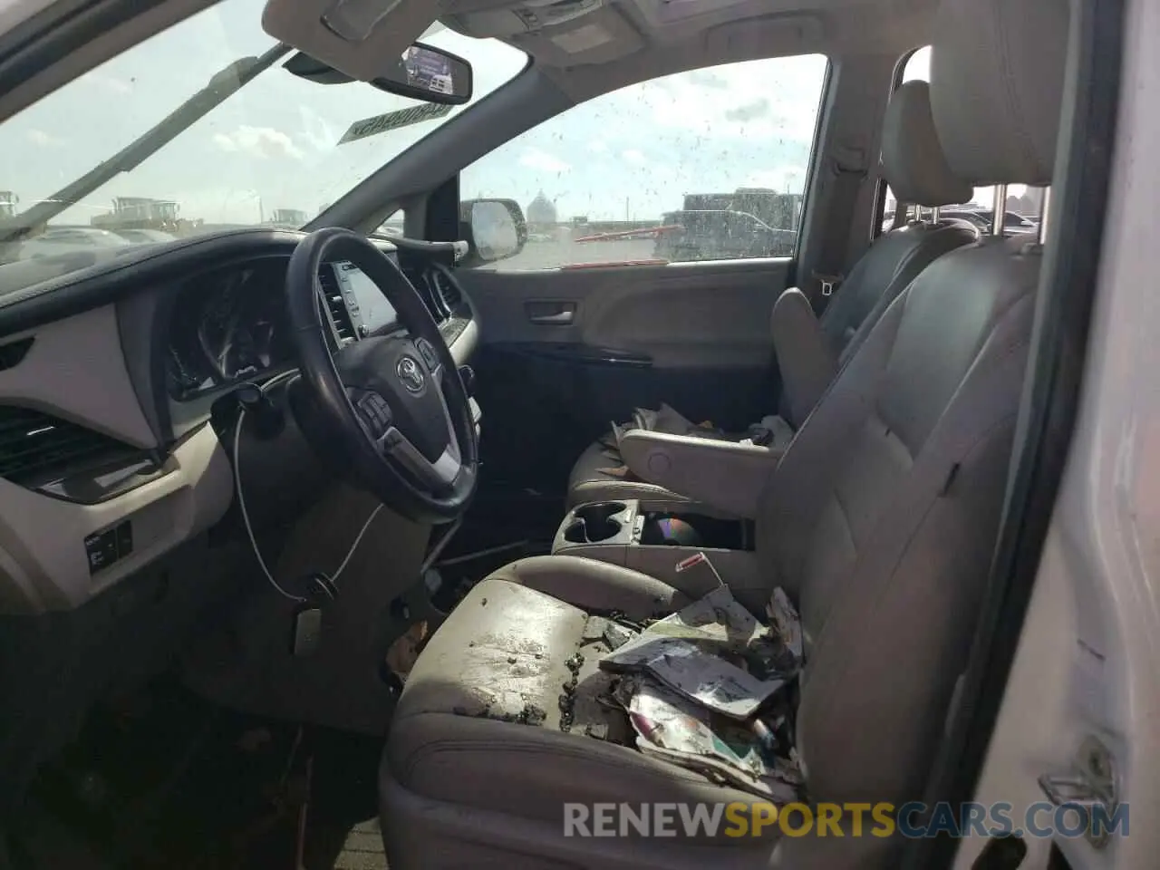 7 Photograph of a damaged car 5TDYZ3DC3KS971766 TOYOTA All Models 2019