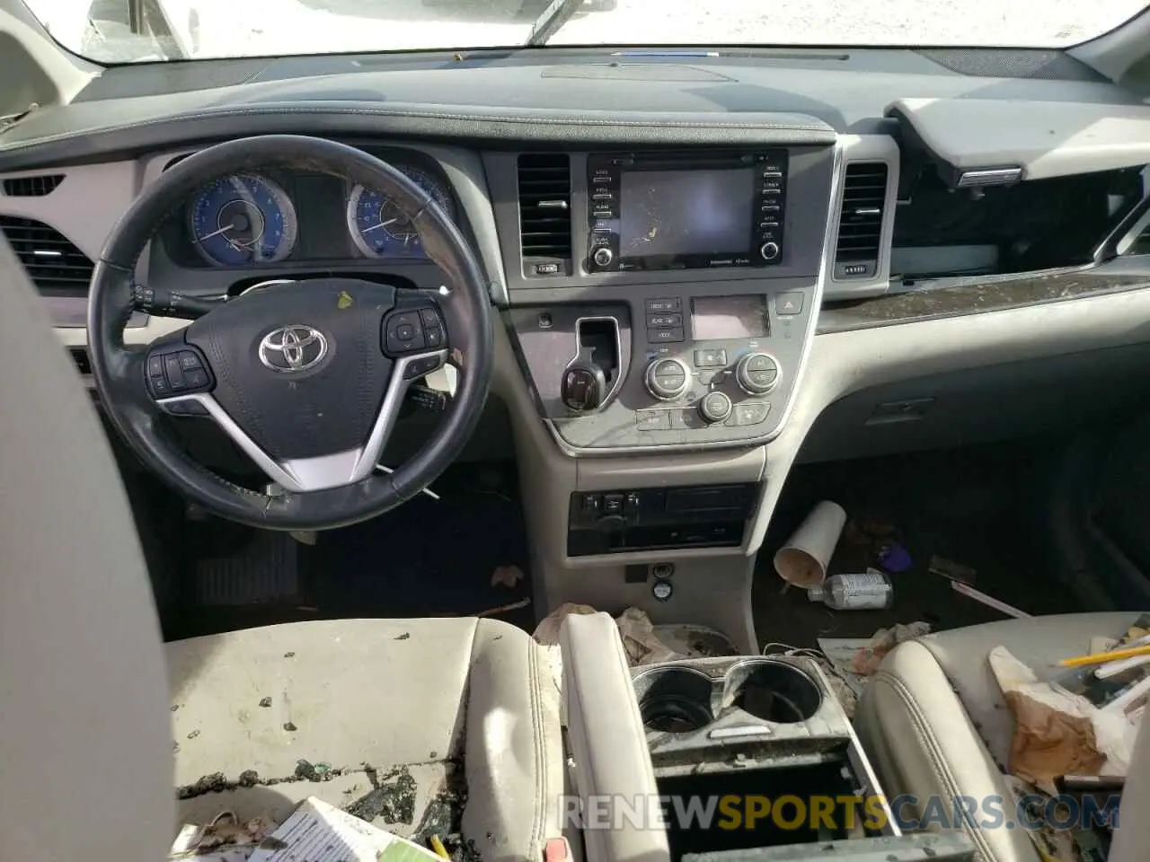 8 Photograph of a damaged car 5TDYZ3DC3KS971766 TOYOTA All Models 2019