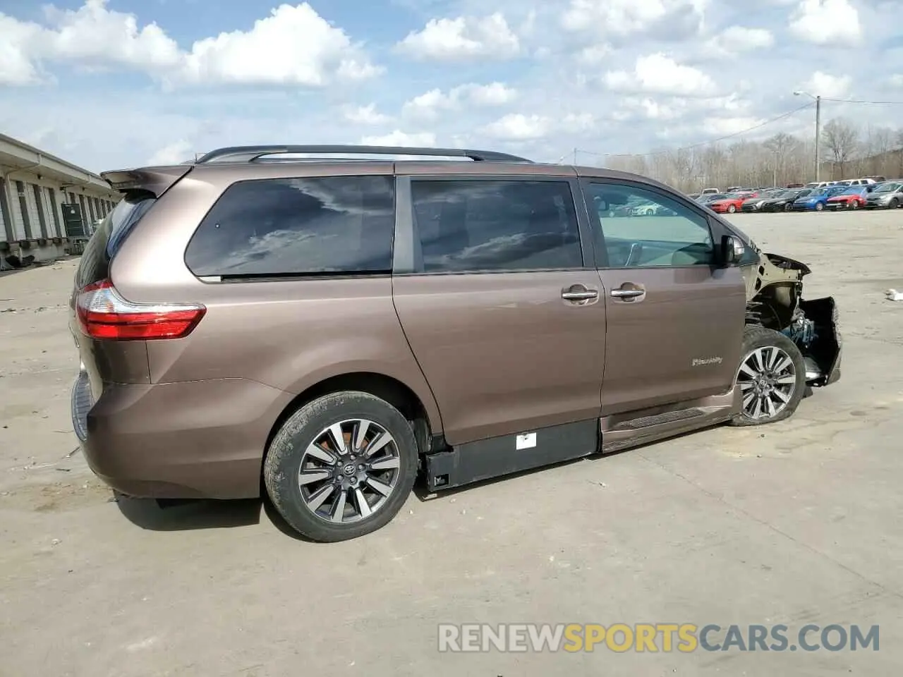 3 Photograph of a damaged car 5TDYZ3DC5KS993381 TOYOTA All Models 2019